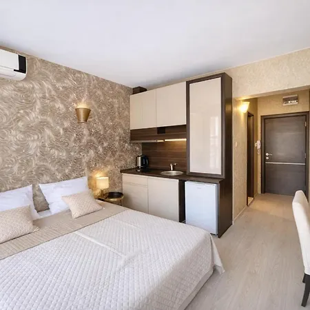 Harmony 2 Private 409 Apartment *